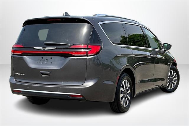 used 2021 Chrysler Pacifica car, priced at $22,674