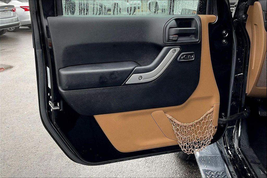 used 2016 Jeep Wrangler Unlimited car, priced at $19,449