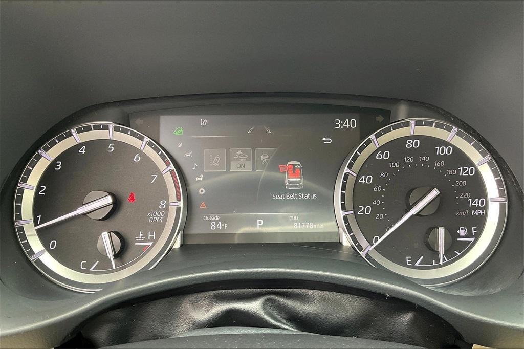 used 2022 Toyota Highlander car, priced at $30,724