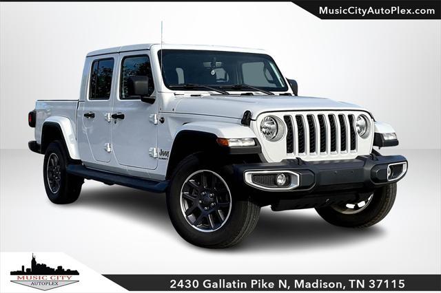 used 2022 Jeep Gladiator car, priced at $32,141