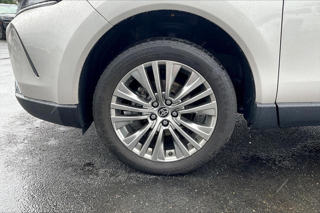 used 2022 Toyota Venza car, priced at $29,300