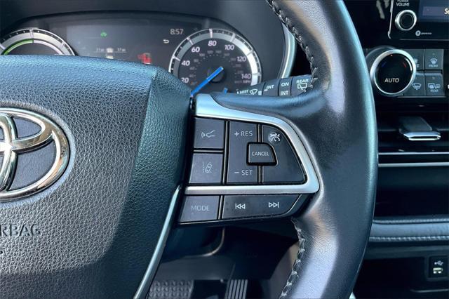 used 2022 Toyota Highlander Hybrid car, priced at $32,579