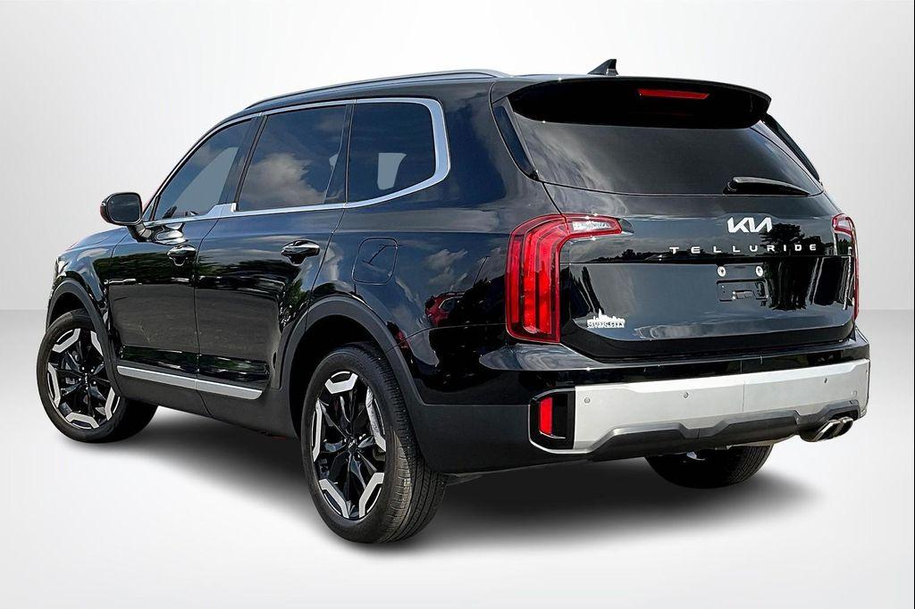 used 2023 Kia Telluride car, priced at $28,499
