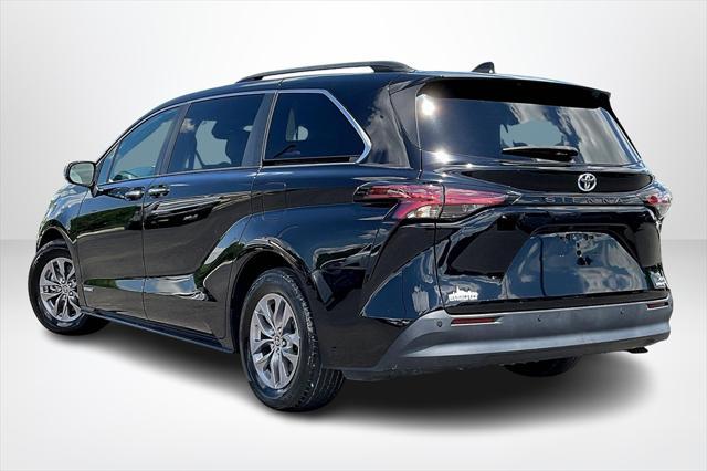 used 2021 Toyota Sienna car, priced at $38,237
