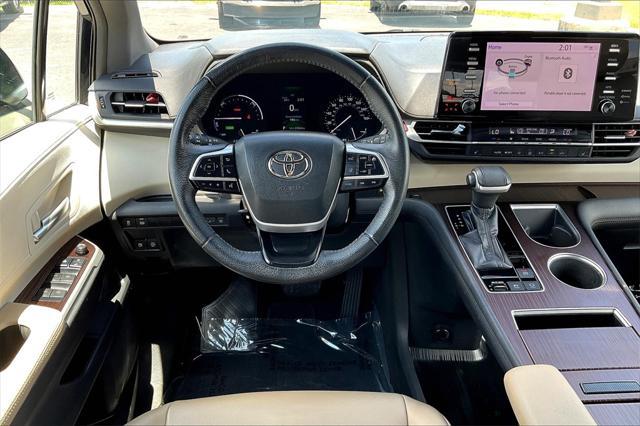 used 2021 Toyota Sienna car, priced at $38,237