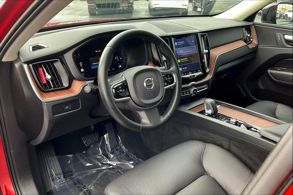used 2023 Volvo XC60 car, priced at $29,405
