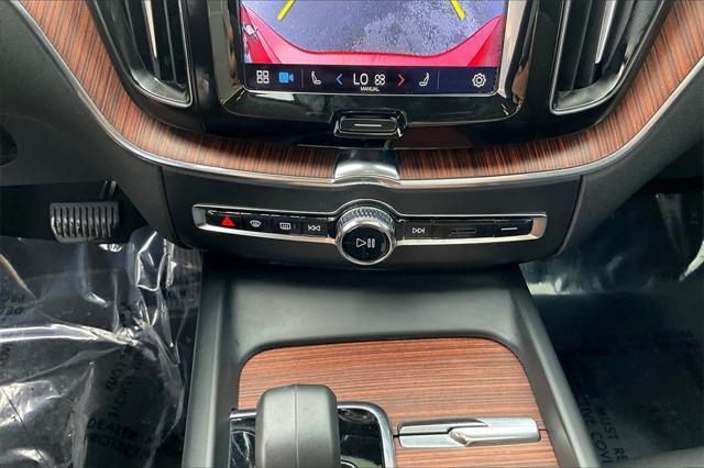 used 2023 Volvo XC60 car, priced at $30,238