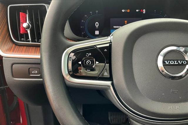 used 2023 Volvo XC60 car, priced at $30,238