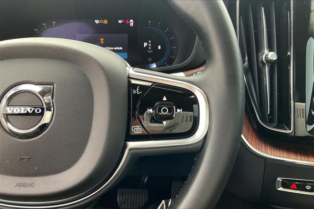 used 2023 Volvo XC60 car, priced at $30,238