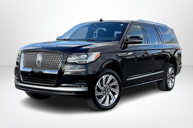 used 2022 Lincoln Navigator car, priced at $53,998