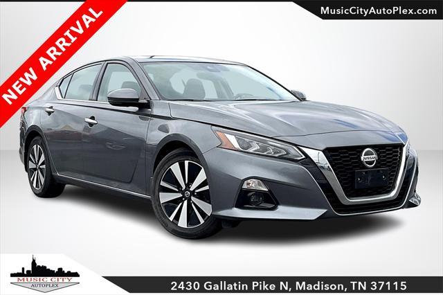 used 2022 Nissan Altima car, priced at $22,354