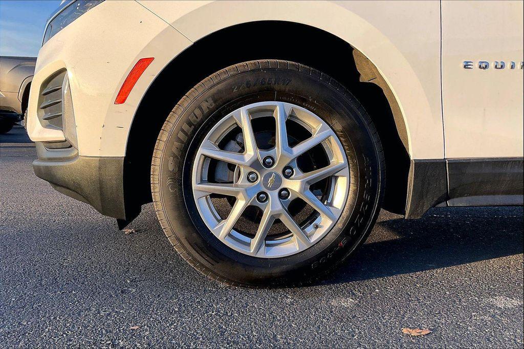 used 2023 Chevrolet Equinox car, priced at $21,807