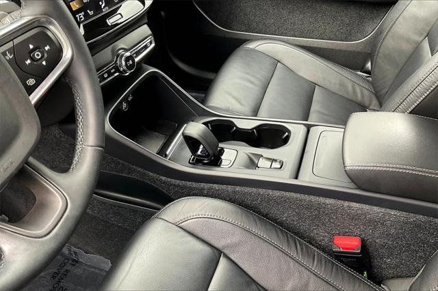 used 2022 Volvo XC40 car, priced at $24,298