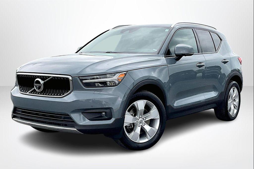 used 2022 Volvo XC40 car, priced at $21,727