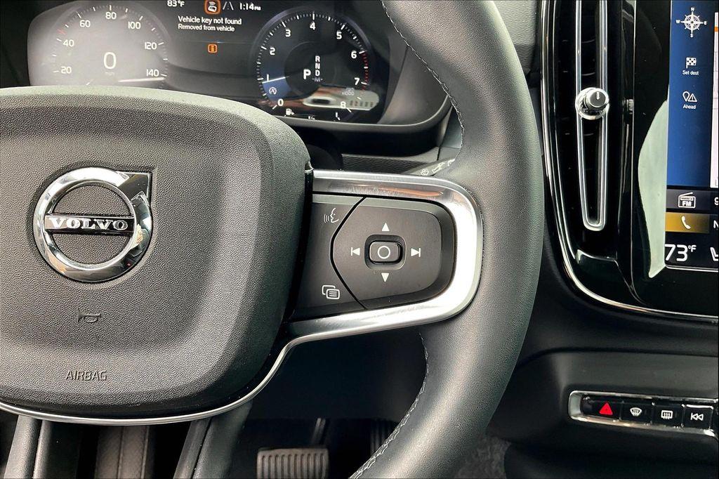 used 2022 Volvo XC40 car, priced at $21,727