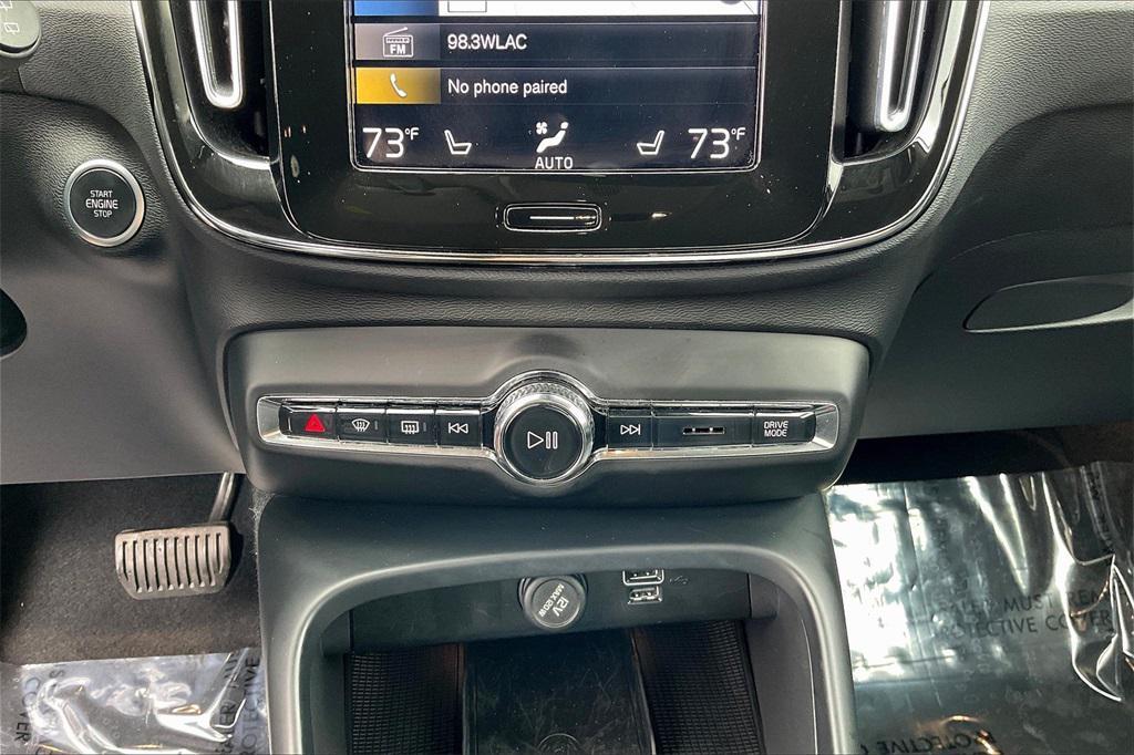 used 2022 Volvo XC40 car, priced at $21,986