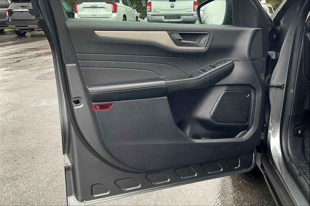 used 2022 Ford Escape car, priced at $18,831