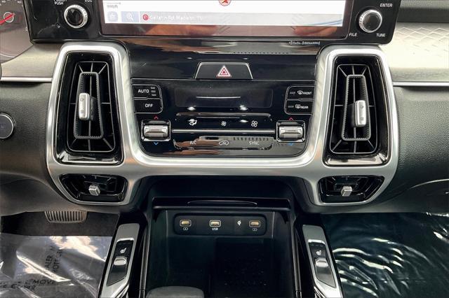used 2021 Kia Sorento car, priced at $28,081