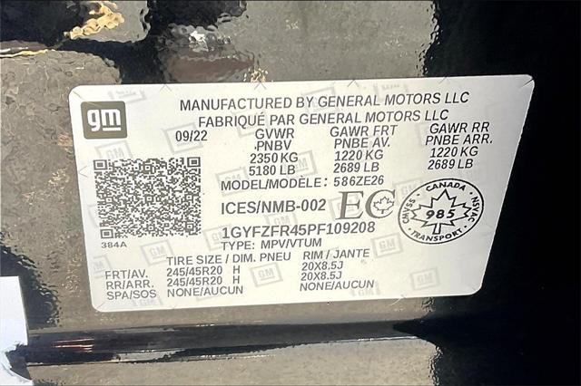 used 2023 Cadillac XT4 car, priced at $34,464