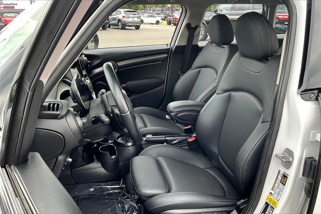 used 2024 MINI Hardtop car, priced at $26,645