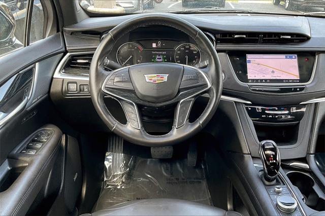 used 2023 Cadillac XT5 car, priced at $25,978