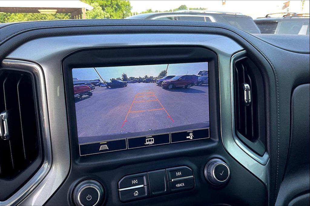 used 2022 Chevrolet Silverado 1500 car, priced at $38,910