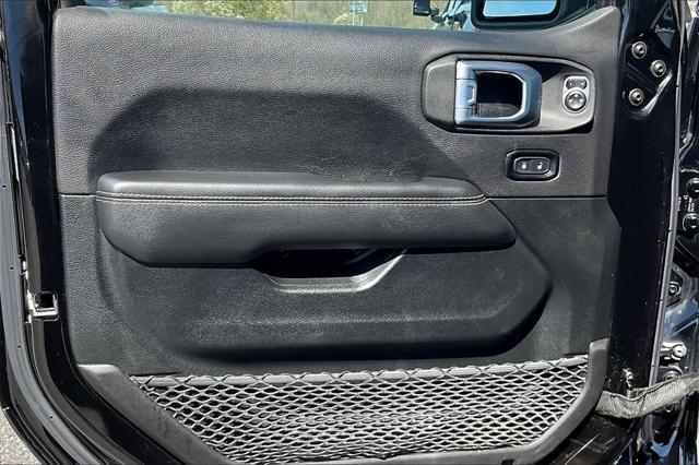 used 2021 Jeep Gladiator car, priced at $29,940