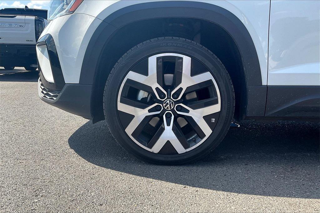 used 2022 Volkswagen Taos car, priced at $21,117