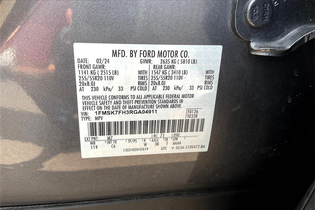 used 2024 Ford Explorer car, priced at $31,897