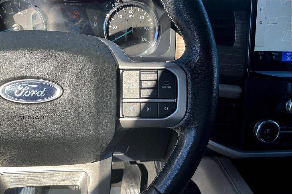 used 2023 Ford Expedition car, priced at $42,299