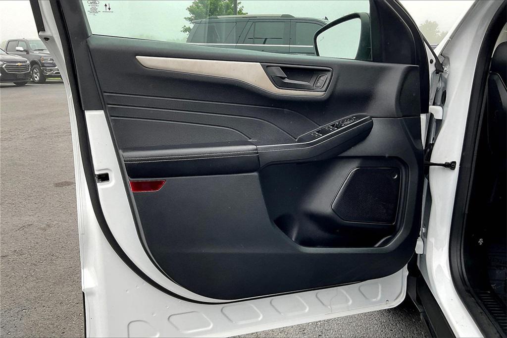 used 2022 Ford Escape car, priced at $19,986