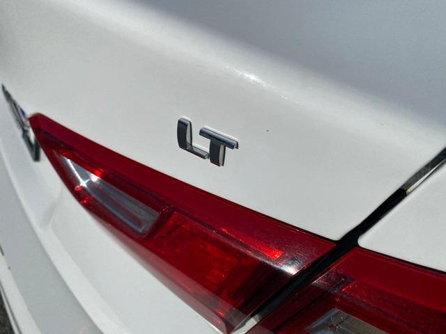 used 2023 Chevrolet Malibu car, priced at $17,899