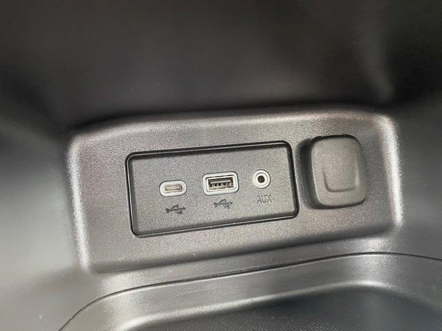 used 2024 Chevrolet Equinox car, priced at $24,999