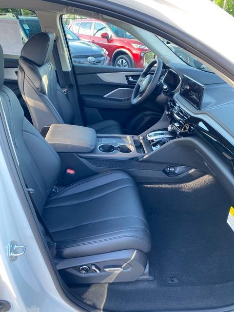 new 2025 Acura MDX car, priced at $55,350