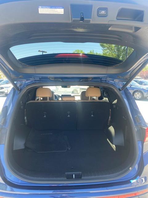 used 2022 Hyundai Santa Fe car, priced at $24,895