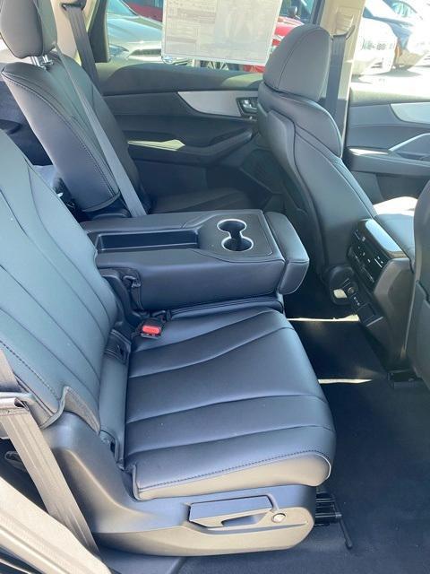 new 2025 Acura MDX car, priced at $55,350