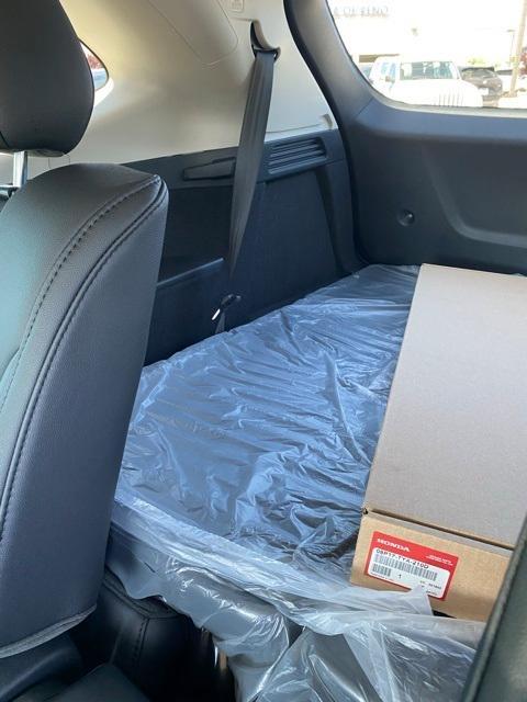 new 2025 Acura MDX car, priced at $55,350