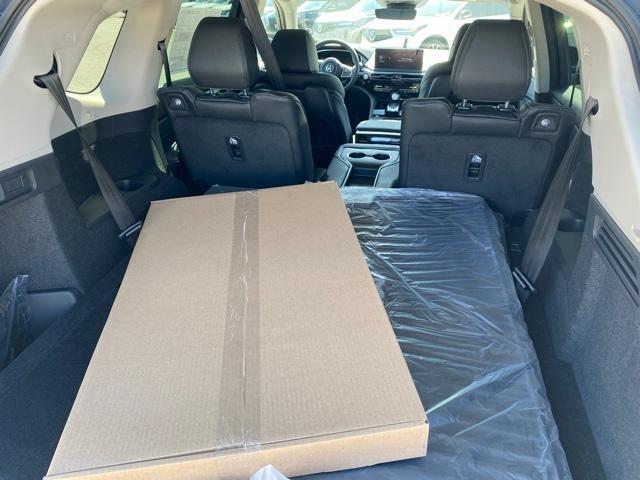 new 2025 Acura MDX car, priced at $55,350