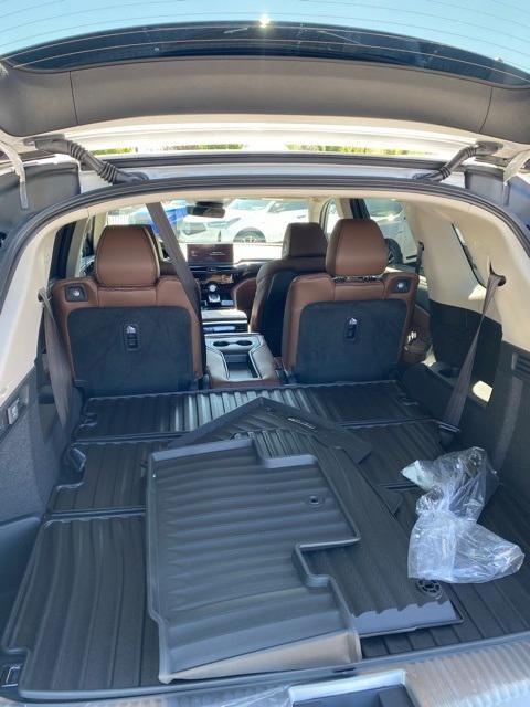 new 2025 Acura MDX car, priced at $68,250