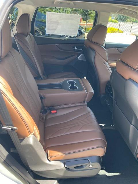 new 2025 Acura MDX car, priced at $68,250