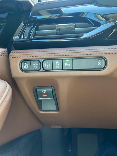 new 2025 Acura MDX car, priced at $68,250