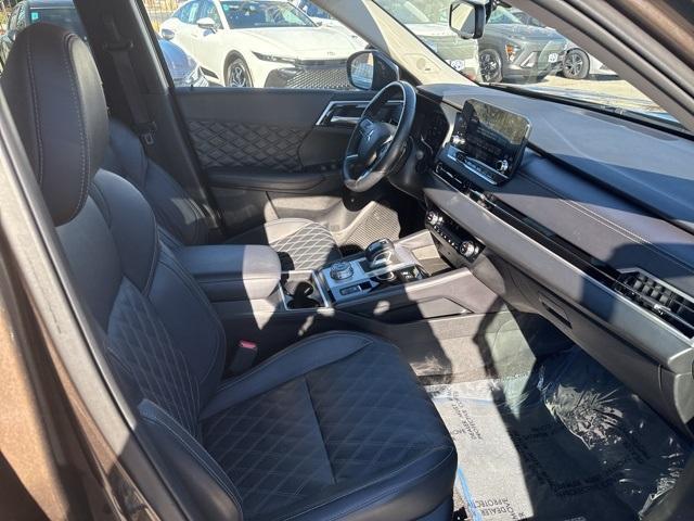 used 2024 Mitsubishi Outlander PHEV car, priced at $30,485