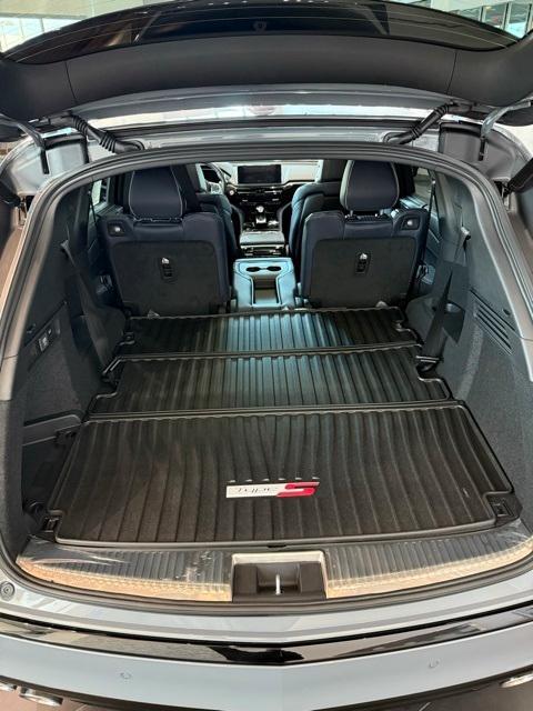 new 2026 Acura MDX car, priced at $77,800