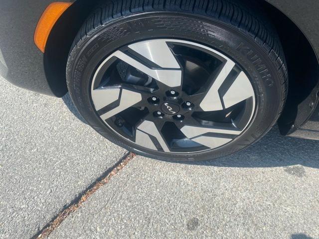 used 2023 Kia Soul car, priced at $17,295