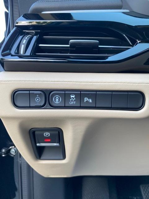 new 2025 Acura MDX car, priced at $60,750