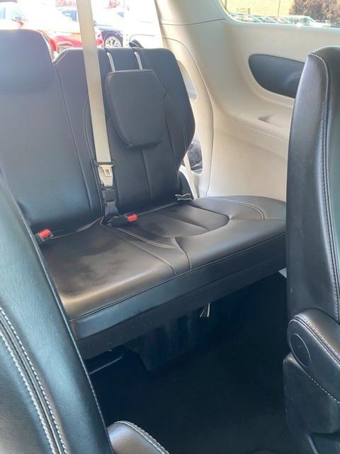 used 2024 Chrysler Pacifica car, priced at $29,895