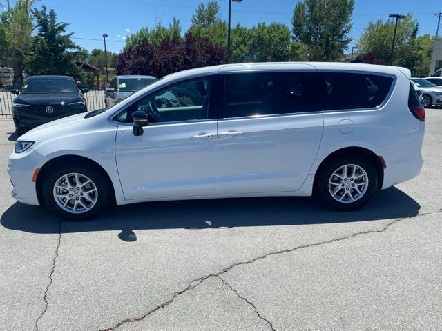 used 2024 Chrysler Pacifica car, priced at $29,895