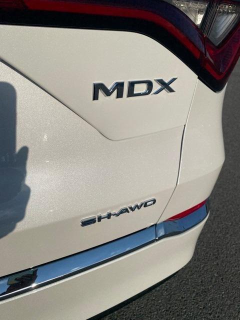 new 2025 Acura MDX car, priced at $55,350