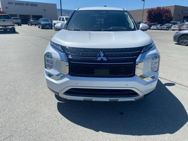 used 2024 Mitsubishi Outlander car, priced at $27,085