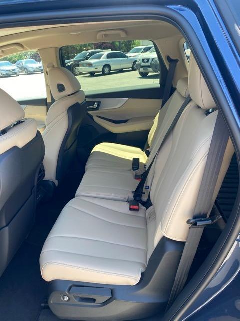 new 2025 Acura MDX car, priced at $54,750